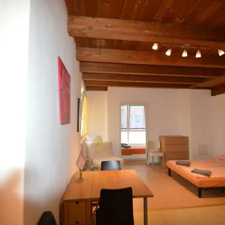 Summer Apartments Lugano - Downtown City Center & Lake Nearby דירה לוגאנו