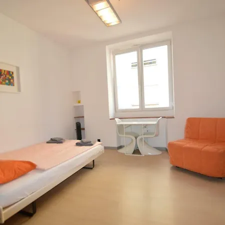Summer Apartments Lugano - Downtown City Center & Lake Nearby
