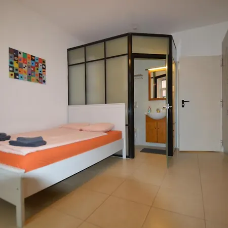 Summer Apartments Lugano - Downtown City Center & Lake Nearby