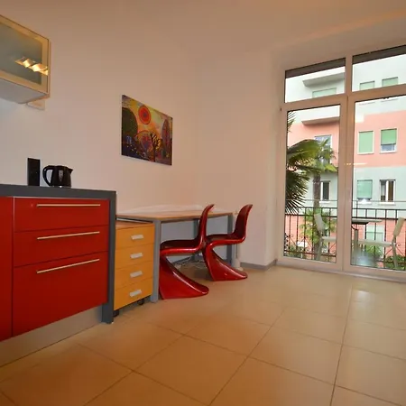 Summer Apartments Lugano - Downtown City Center & Lake Nearby דירה *
