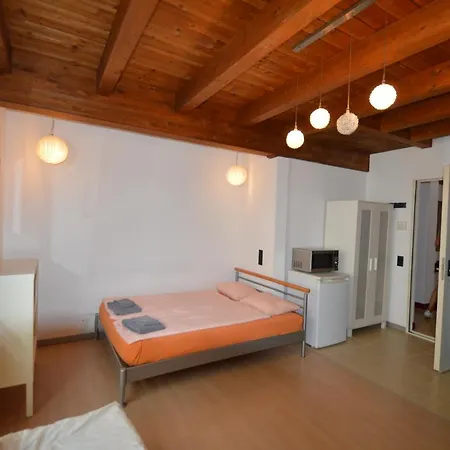 Summer Apartments Lugano - Downtown City Center & Lake Nearby